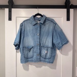 Lee Jean crop button up shirt